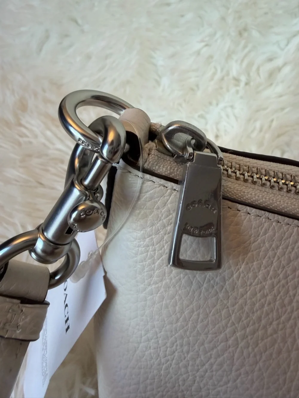 COACH Charlotte CL407 Chalk Pebbled Leather Detachable Strap, NWT, No Chain - Picture 7 of 15